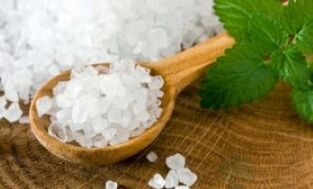 gatz-bainuak onddoak tratatzeko